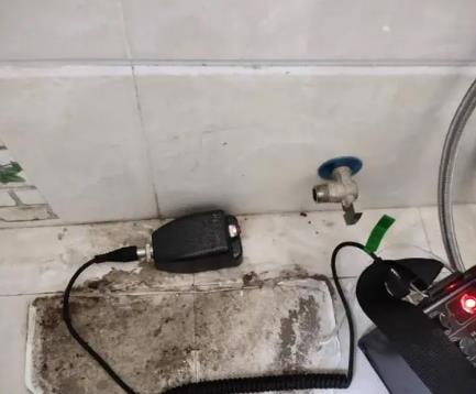 寒亭屋顶漏水维修公司分享下卫生间漏水的危害及解决方法